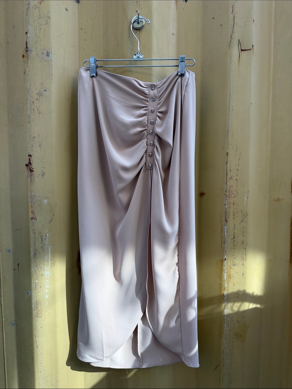 Elegant Cream Ruched Button Front Skirt